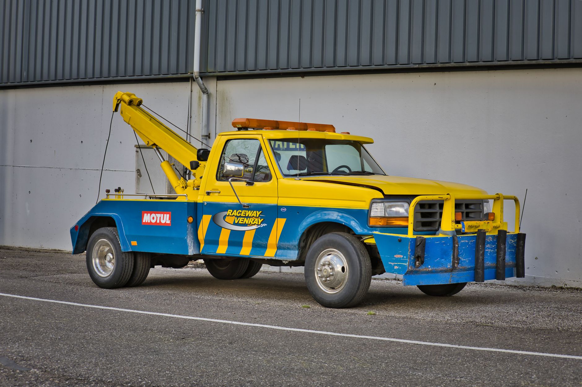 Remorquage Voiture équipe à Bobigny